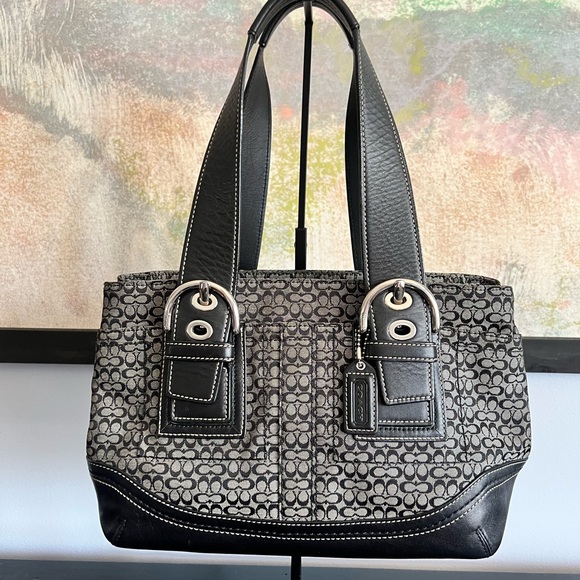 Coach 2007 Soho Signature Black Logo Canvas and Leather Shoulder Bag - Picture 1 of 13